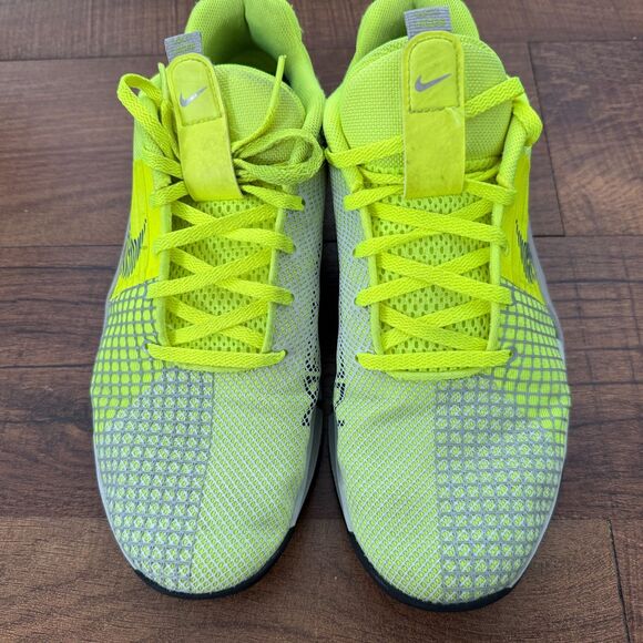 Nike Metcon 8 Mens Size 10 Volt Green Wolf Grey Photon Dust Sneaker DO9328-700 - Picture 4 of 8